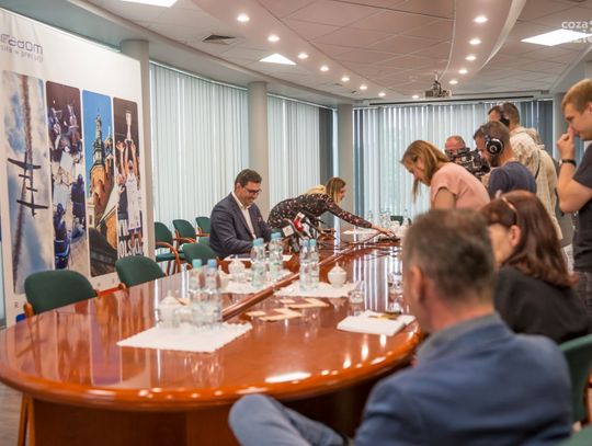 Konferencja ws wyboru oferty na przebudowę Alei Wojska Polskiego oraz przedstawienie planu przebiegu Dróg Krajowych w rejonie Radomia 