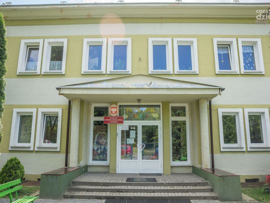 Nieoficjalnie, plac zabaw przy Publicznym Ogródku Jordanowskim jest już otwarty