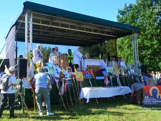 Radomska pielgrzymka w drodze - dzień I Radomska pielgrzymka w drodze - dzień I