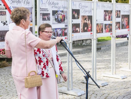 Dziesięciolecie grupy teatralnej działającej przy stowarzyszeniu Opatrzność (zdjęcia)