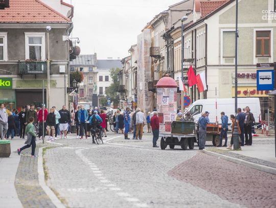Plan zdjęciowy "Klechy" na placu Kazimierza Wielkiego (zdjęcia)