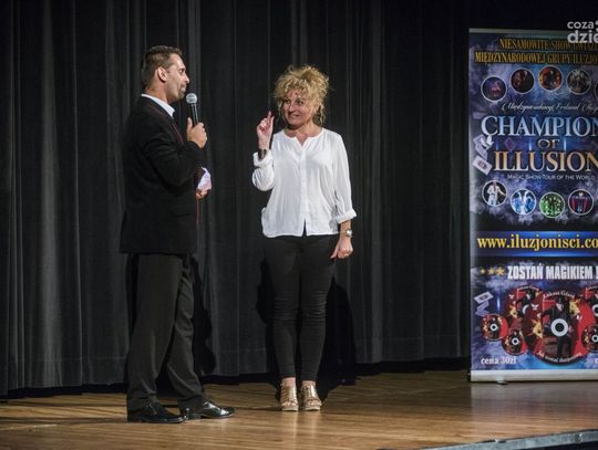 Champions of Illusion w sali Radomskiej Orkiestry Kameralnej (zdjęcia)