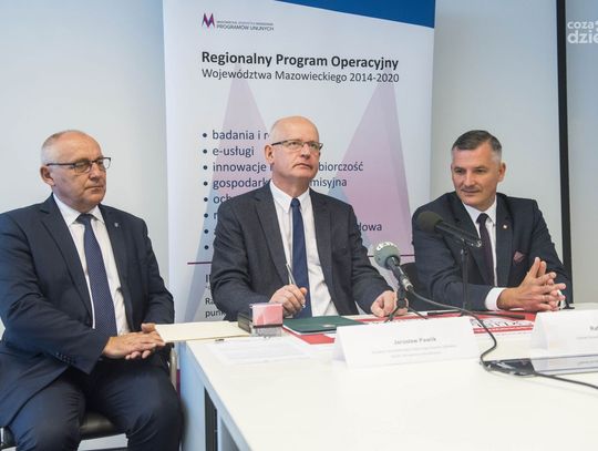 Podpisanie umowy na dofinansowanie szpitala w Kozienicach (zdjęcia) Podpisanie umowy na dofinansowanie szpitala w Kozienicach (zdjęcia)