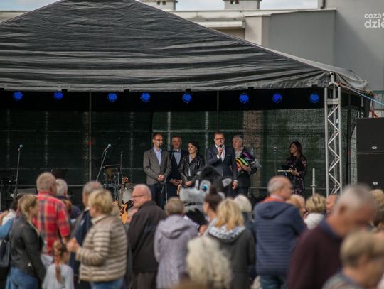 Rodzinny festyn w parku na Michałowie