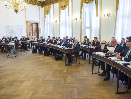 Sesja Rady Miejskiej (zdjęcia) Sesja Rady Miejskiej (zdjęcia)