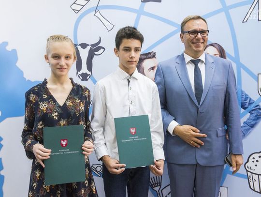 Stypendia dla najzdolniejszych uczniów z Radomia (zdjęcia)