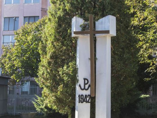 Rocznica egzekucji pracowników Fabryki Broni (zdjęcia) Rocznica egzekucji pracowników Fabryki Broni (zdjęcia)