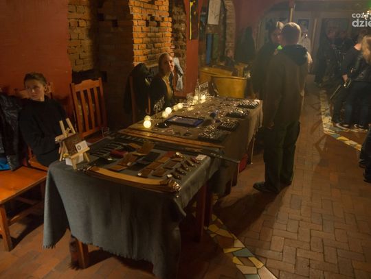 W sobotni wieczór w Katakumbach mogliśmy posłuchać muzyki celtyckiej i alternatywnej W sobotni wieczór w Katakumbach mogliśmy posłuchać muzyki celtyckiej i alternatywnej