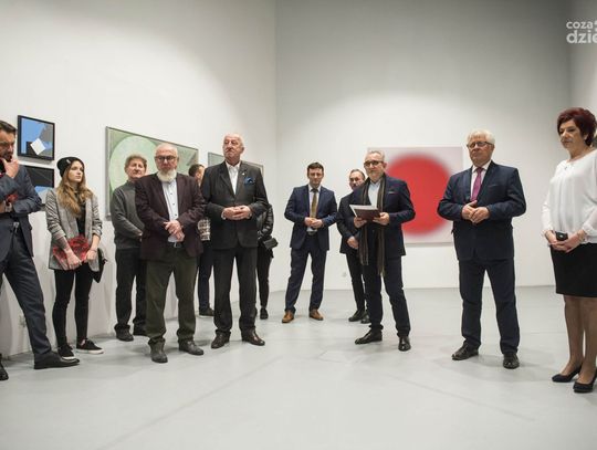 Sztuka Wydziału Sztuki – wystawa w Elektrowni (zdjęcia) Sztuka Wydziału Sztuki – wystawa w Elektrowni (zdjęcia)