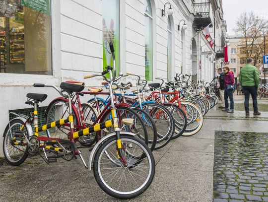 100 rowerów zabytkowych na 100 lecie niepodległości (zdjęcia)