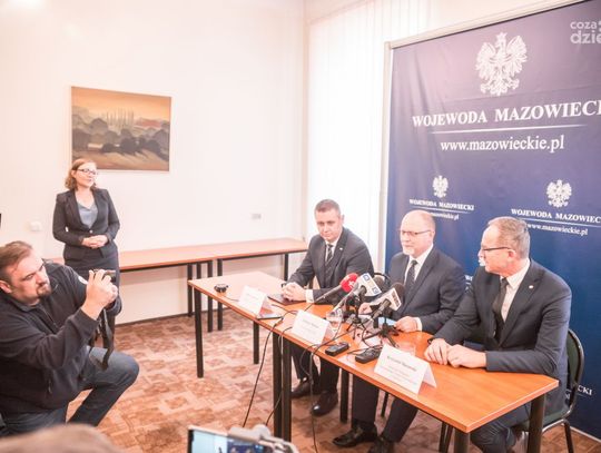 Konferencja Wojewody Mazowieckiego Zdzisława Sipiery