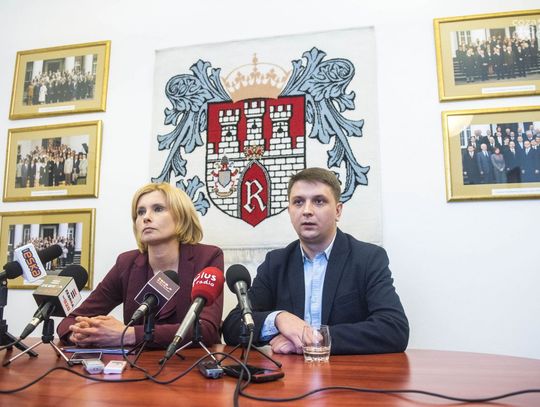 Konferencja Kingi Bogusz - przewodniczącej Rady Miejskiej (zdjęcia) Konferencja Kingi Bogusz - przewodniczącej Rady Miejskiej (zdjęcia)