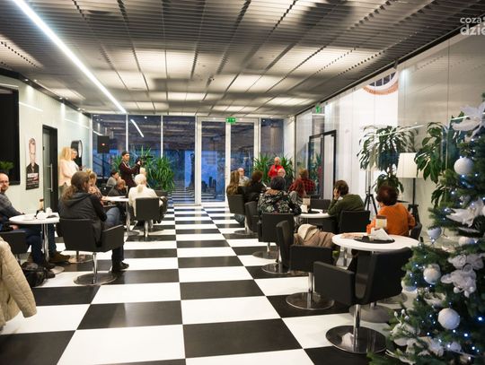 Daniel Chmielewski / Nowy Babilon wernisaż wystawa w Elektrowni