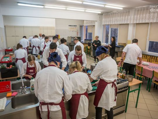 Warsztaty kulinarne "Przygotowanie do kariery" w Gastronomiku