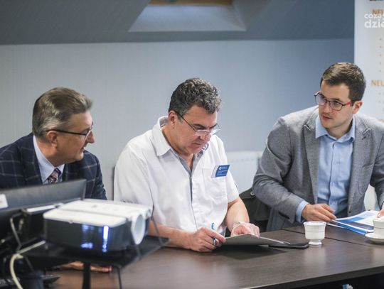 Szkolenie z  zakresu operacji laparoskopowej nowotworu jelita grubego w RCO (zdjęcia)