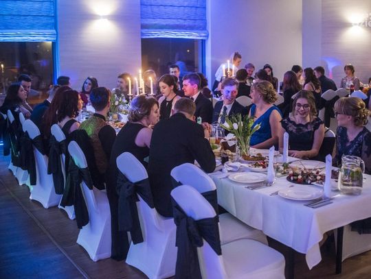 Studniówki 2019: "Plastyk" Studniówki 2019: "Plastyk"