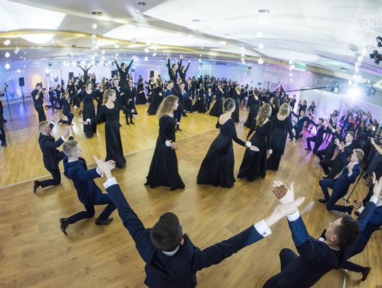 Studniówki 2019: Przeżyjmy to jeszcze raz