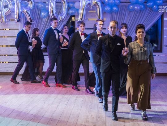 Studniówki 2019: Przeżyjmy to jeszcze raz