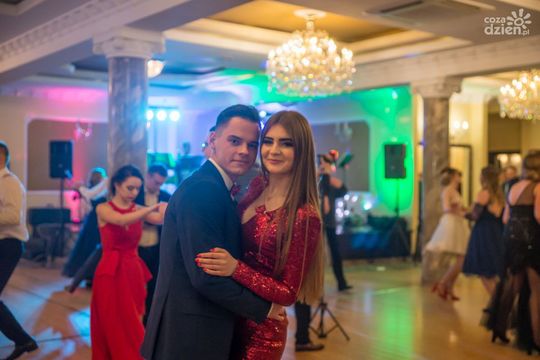 Studniówki 2019: Przeżyjmy to jeszcze raz