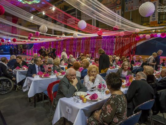 W Hali MOSiR ruszył II Bal Seniora