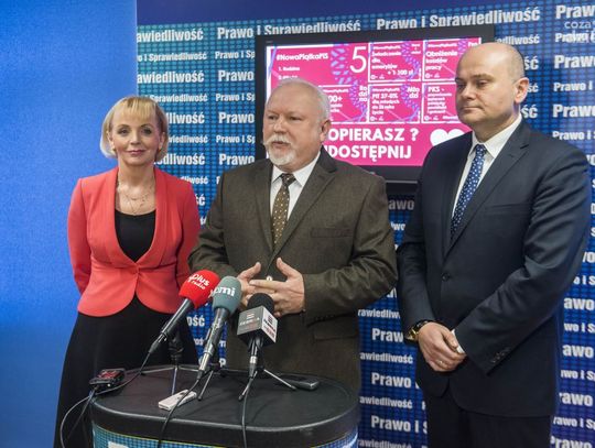 Nowa piątka PiS - konferencja (zdjęcia)