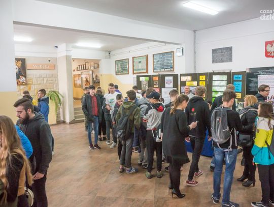 Dni Otwarte oraz pokaz walk w I Liceum Ogólnokształcącym CN-B