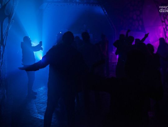 Techno Radom - 2Calories/ Kevs/ DjShen w Katakumbach (zdjęcia) Techno Radom - 2Calories/ Kevs/ DjShen w Katakumbach (zdjęcia)