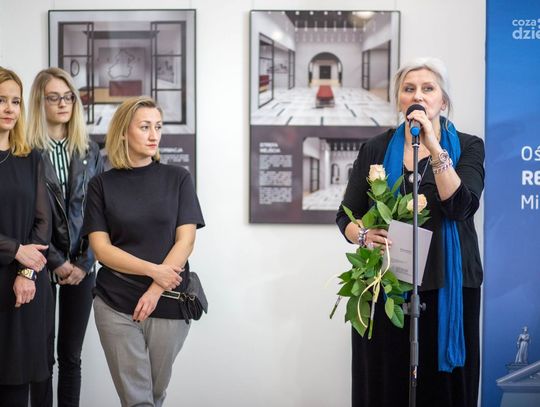 Otwarcie wystawy prac studentów Katedry Architektury i Wzornictwa Wydziału Sztuki UTH w Radomiu (zdjęcia) Otwarcie wystawy prac studentów Katedry Architektury i Wzornictwa Wydziału Sztuki UTH w Radomiu (zdjęcia)