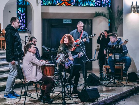 Małgorzata Nowak - koncert charytatywny dla Przyjaciół Bezdomnych (zdjęcia)