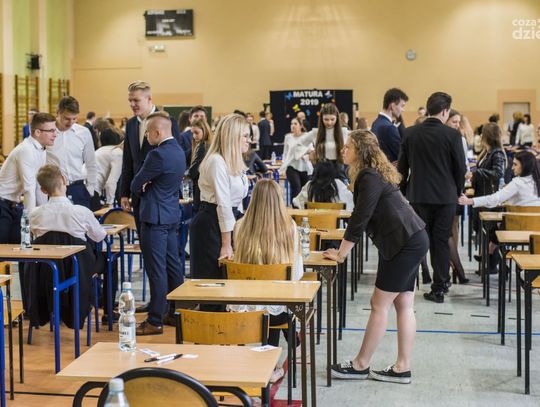 Matura z języka polskiego w V LO (zdjęcia)