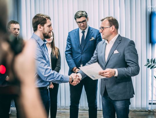 Wręczenie nagród konkursu na grafikę Radomskiej Karty Miejskiej (zdjęcia)