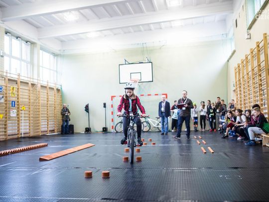 Międzypowiatowy Turniej "Bezpieczni Na Drodze" w PSP nr 5 (zdjęcia)