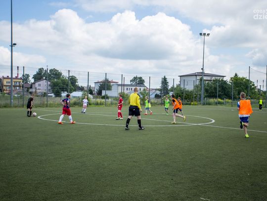 XIII Turniej Piłki Nożnej z okazji Dnia Dziecka w PSP nr 24 (zdjęcia)