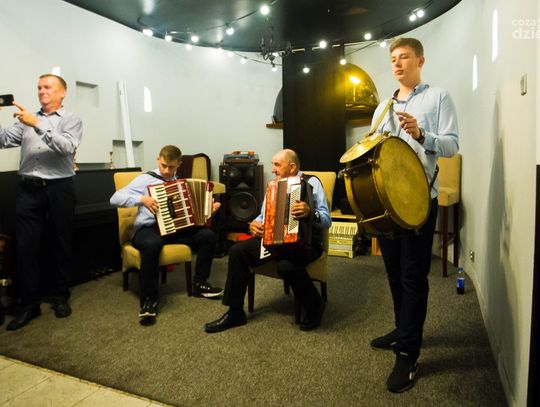 Pohulanka w Bistro Blues (zdjęcia) Pohulanka w Bistro Blues (zdjęcia)