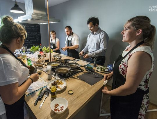 Warsztaty w Akademii Kulinarnej Cook'n'Talk (zdjęcia) Warsztaty w Akademii Kulinarnej Cook'n'Talk (zdjęcia)