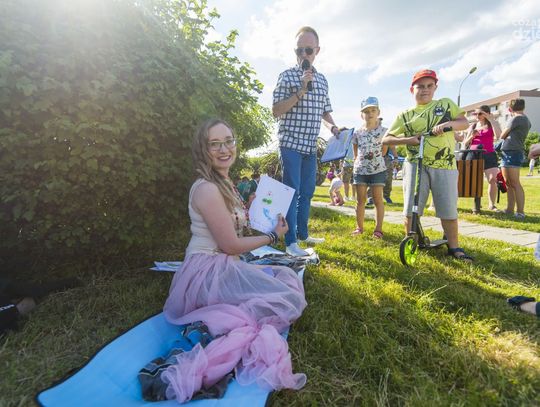Scena Letnia Amfiteatru w parku na Gołębiowie (zdjęcia) Scena Letnia Amfiteatru w parku na Gołębiowie (zdjęcia)