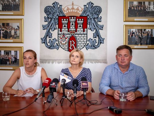 Konferencja prasowa radnych Prawa i Sprawiedliwości (zdjęcia)