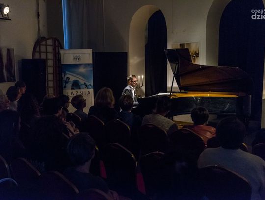 Aleksander Dębicz - "Cinematic Piano" w Łaźni (zdjęcia)