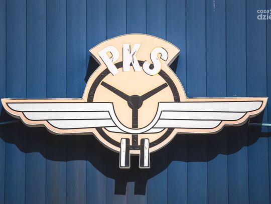 Budynek dworca PKS zabezpieczony do sprzedaży (zdjęcia)