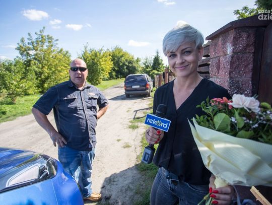 Rekordowa niespodzianka z okazji 10 rocznicy ślubu (zdjęcia) Rekordowa niespodzianka z okazji 10 rocznicy ślubu (zdjęcia)