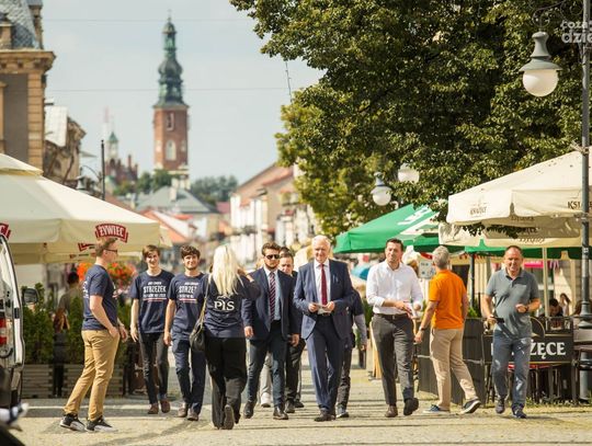 Konferencja PiS - Jan Strzeżek oraz wicepremier Jarosław Gowin (zdjęcia) Konferencja PiS - Jan Strzeżek oraz wicepremier Jarosław Gowin (zdjęcia)