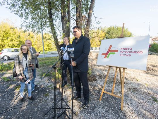 Przetarg na budowę III etapu trasy N-S - konferencja (zdjęcia)