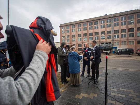 Problemy związane z inwestycją ARP w Radomiu - konferencja radnych PiS (zdjęcia)
