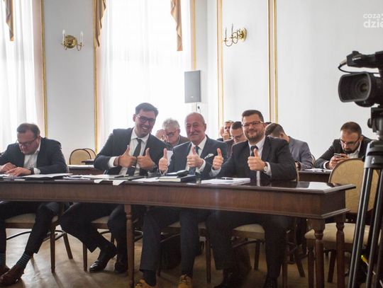 XXVI Sesja Rady Miejskiej (zdjęcia) XXVI Sesja Rady Miejskiej (zdjęcia)