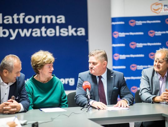 Konferencja prasowa PO poświęcona sytuacji przedsiębiorstw i przedsiębiorców (zdjęcia)