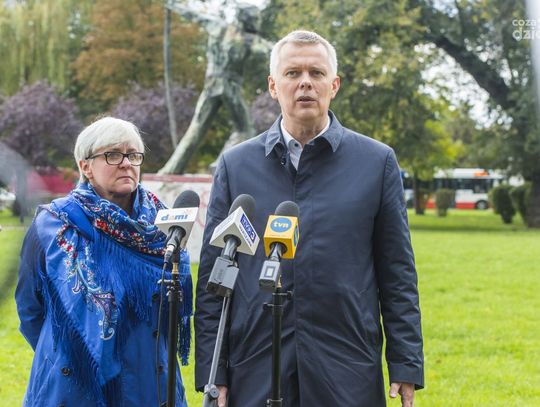 Tomasz Siemoniak i Joanna Kluzik-Rostkowska - konferencja prasowa (zdjęcia)
