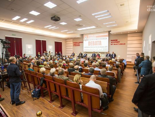 Debata “Pojedynek Jedynek” w WSH (zdjęcia)