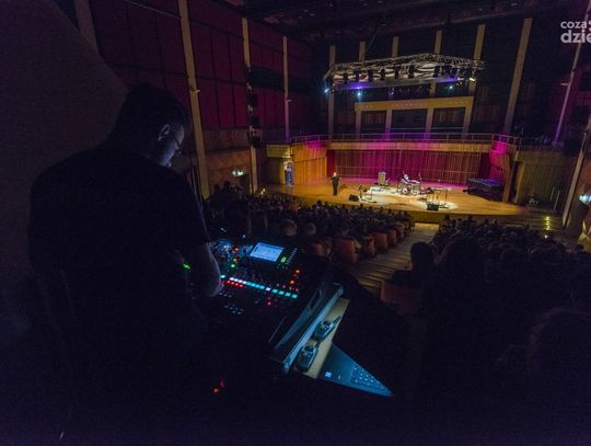 Krzesimir Dębski & String Connection (zdjęcia)