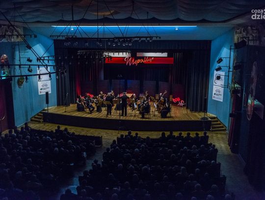 Radomska Orkiestra Kameralna - "Pieśni i sonety miłosne" (zdjęcia)