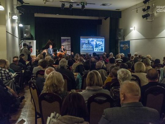 Retrospotkanie 20: "Sekrety Radomia" w Resursie (zdjęcia) Retrospotkanie 20: "Sekrety Radomia" w Resursie (zdjęcia)